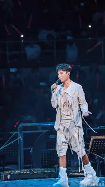 《披哥4》李佳琦帶隊贏了林志玲老公