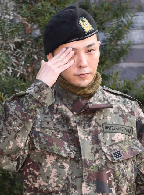 GD被聘請為大學教授：最愛看少女愛情劇，這男人的人生也太有趣