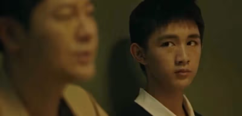 懸疑劇《看不見影子的少年》：躲過張頌文，卻被18歲男二號驚艷了