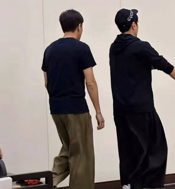 TVB《巨塔之後》開拍，張可頤未現身，工作人員要求刪照片引熱議