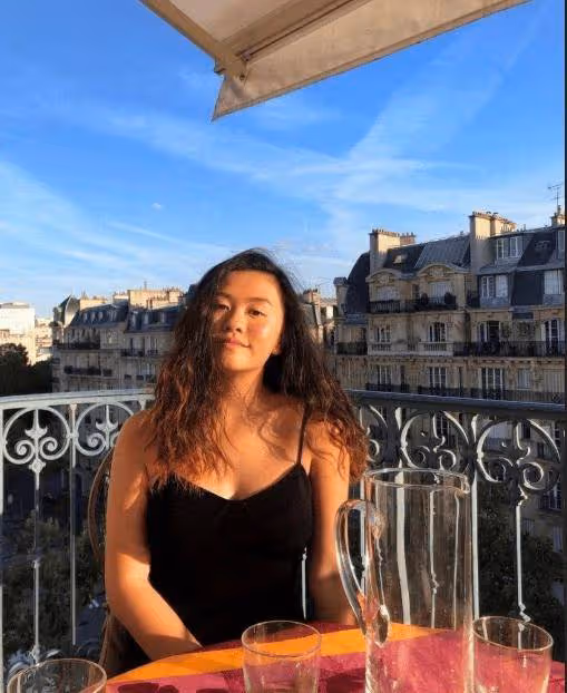 美艷港星與大女兒現身！被贊最美星二代！二女兒卻像爸爸