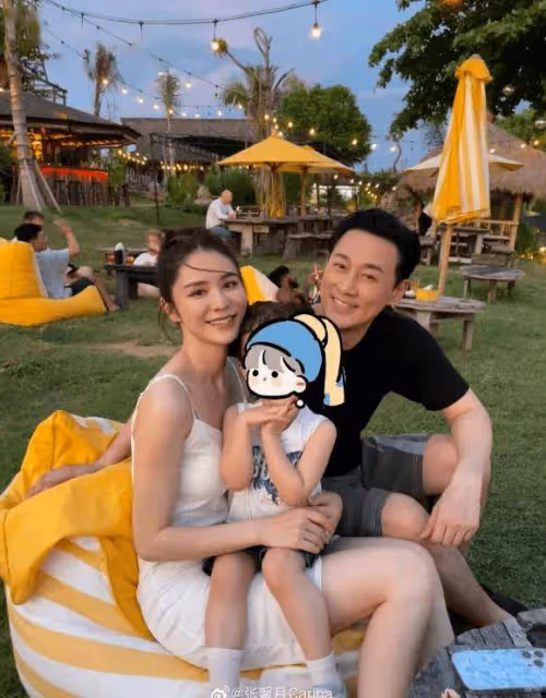 當紅港星老婆大曬小蠻腰,粉碎又懷孕傳聞!網友大批:很土難看