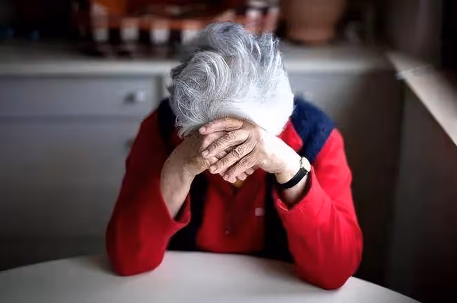 回顧96歲北大教授夫人,斷食斷水4天自殺,她留下一句話引人深思