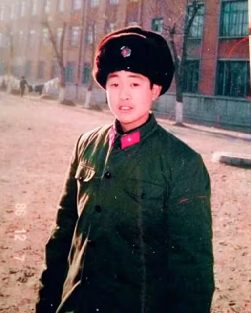 2018年,河南老兵30年生活被堂弟頂包,事情敗露竟想用3萬塊了事