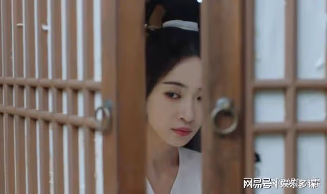 姜元柏真面目曝光!利用女兒姜若瑤換取仕途,姜梨心寒不已