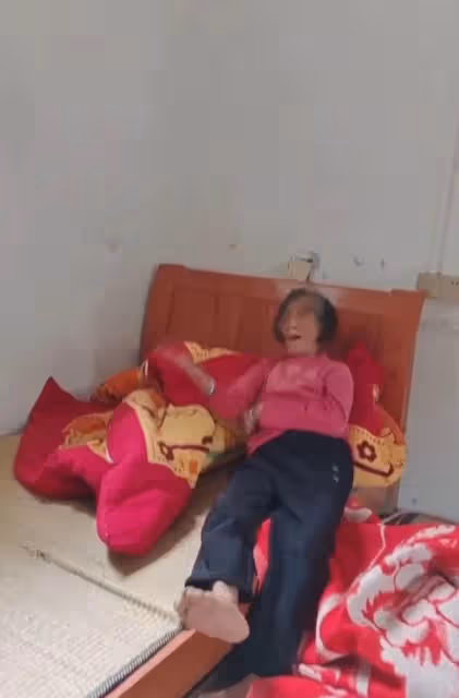 兒媳想讓姑子出錢照顧92歲婆婆,每人給500竟被回絕,兒媳很不解
