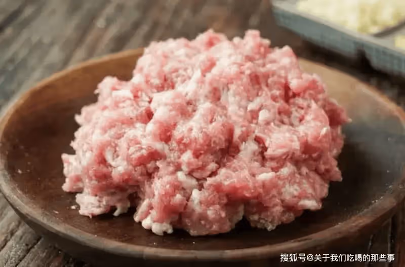 餃子肉餡怎麼調才香?千萬別放料酒,牢記正確做法,餃子噴香流汁