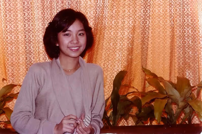 香港女星陳秋霞患乳腺癌,滿頭白髮顯滄桑,不考慮做乳房重建手術