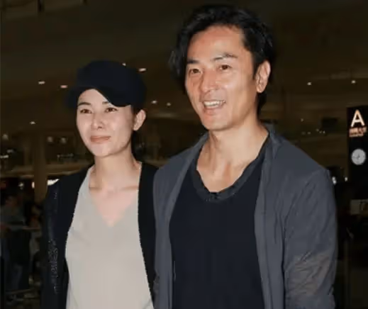56歲鄭伊健夫婦日本被偶遇,蒙嘉慧日語流利對話,已融入當地生活