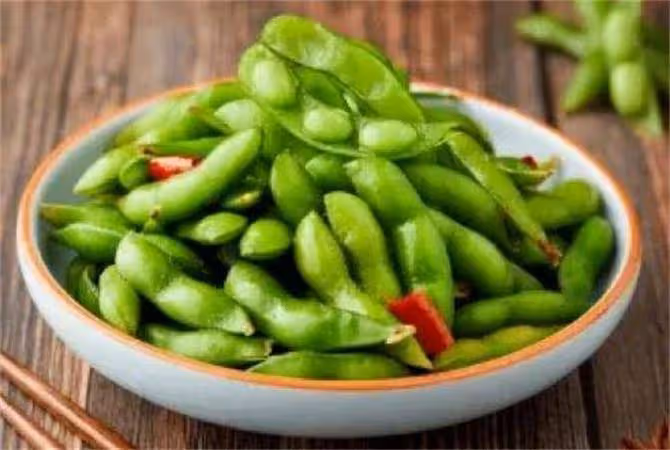 煮毛豆要碧綠脆爽,只需加入這個調料,冷水還是熱水下鍋也很關鍵
