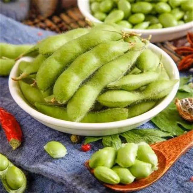 煮毛豆要碧綠脆爽,只需加入這個調料,冷水還是熱水下鍋也很關鍵