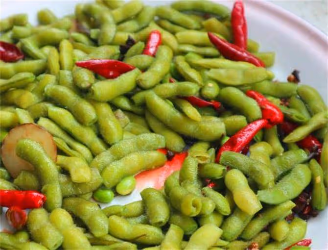 煮毛豆要碧綠脆爽,只需加入這個調料,冷水還是熱水下鍋也很關鍵