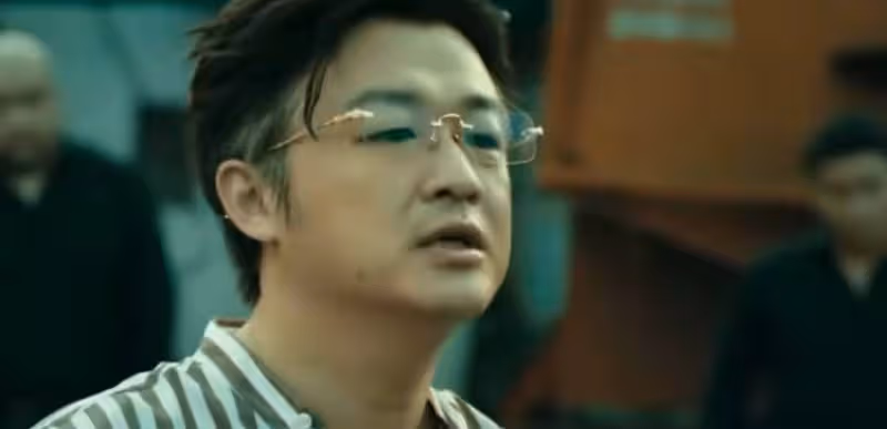 演「變態」!這一次,有「頭髮」的包貝爾,終於令觀眾拍案叫絕了