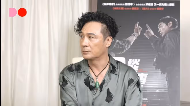 62歲知名港星罕見談當年拒拍《天地男兒》 ,稱不想當羅嘉良陪襯