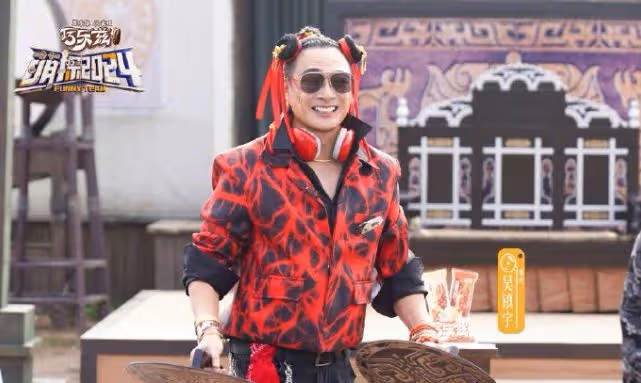62歲港星竟cosplay扮哪咤，一改冷酷嚴肅形象！30年前就惡搞過王菲