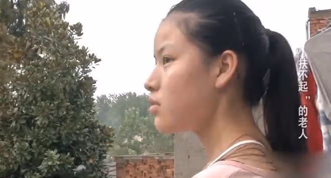 回顧:安徽女學生扶老人反被訛,家屬威脅:不拿錢就養我們一家