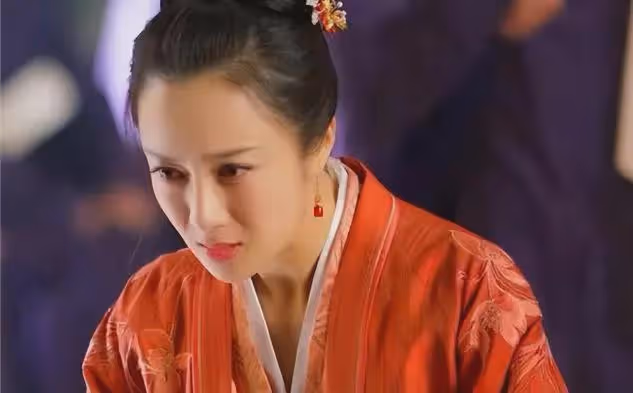 她曾是古裝第一美人,被狗咬毀容後,如今40歲靠演壞女人翻身