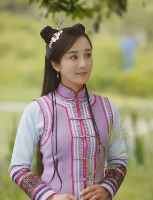 她曾是古裝第一美人,被狗咬毀容後,如今40歲靠演壞女人翻身