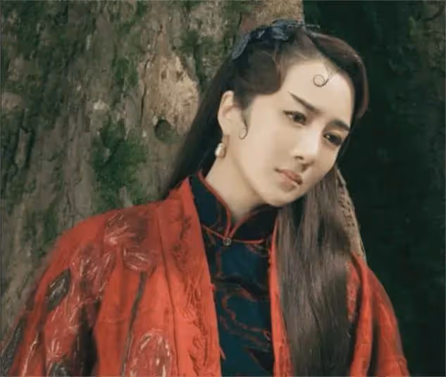 她曾是古裝第一美人,被狗咬毀容後,如今40歲靠演壞女人翻身