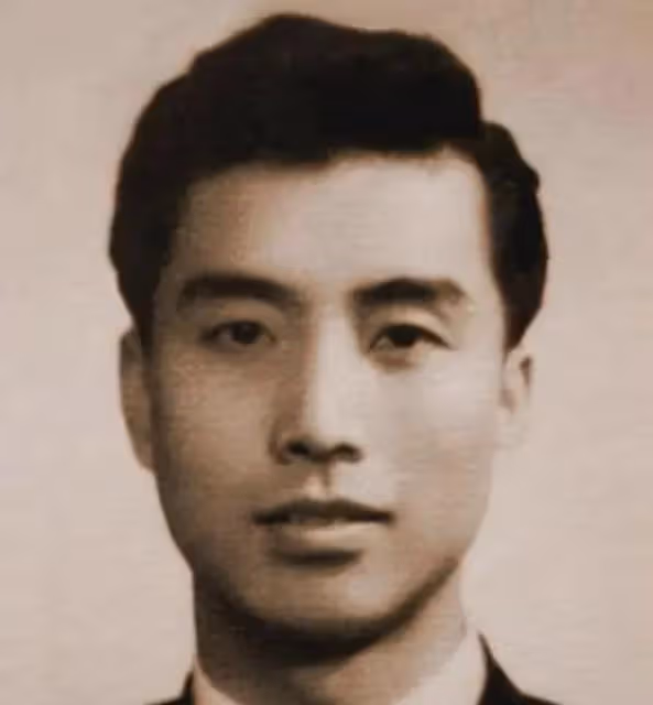 他是李雙江長子:從未享受過父愛,卻承擔起父親和繼母晚年生活