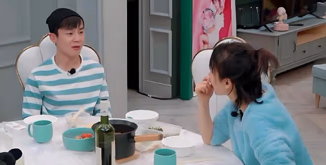 41歲吳昕和鄭凱交往,疑似同居?那苗苗怎麼辦?