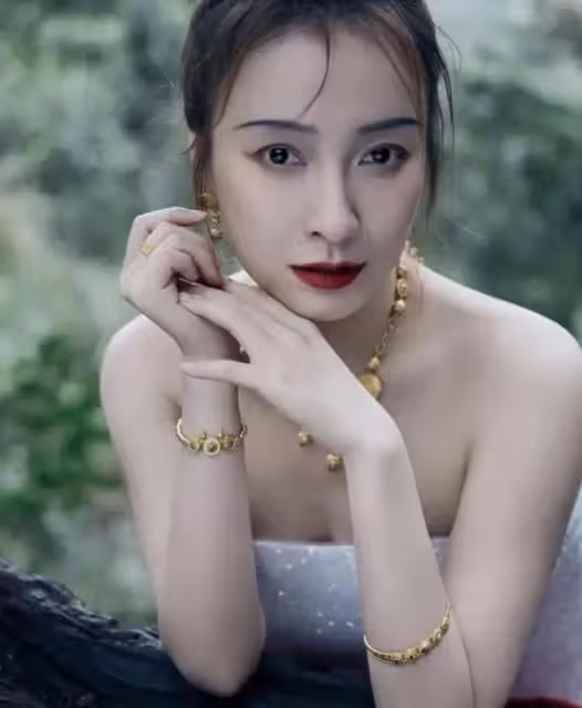 41歲吳昕和鄭凱交往,疑似同居?那苗苗怎麼辦?