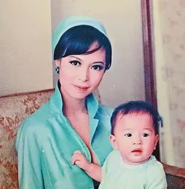 她靠拍大尺度片成名,17歲被泰國總理弟弟追求,晚年卻成國之棟樑