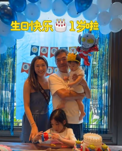 前TVB女星豪宅賀兒子1歲生日，與年長25歲百億富商老公譜寫父女戀