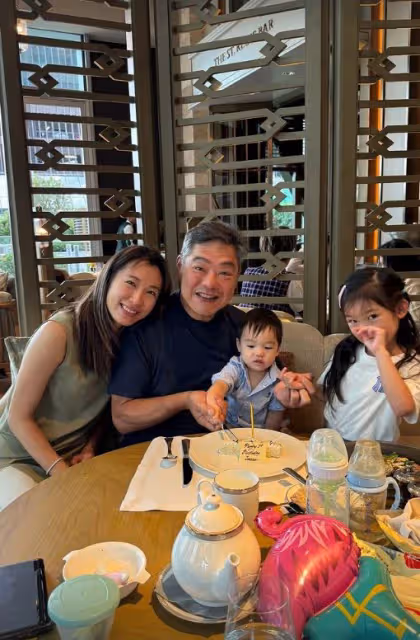 前TVB女星豪宅賀兒子1歲生日，與年長25歲百億富商老公譜寫父女戀
