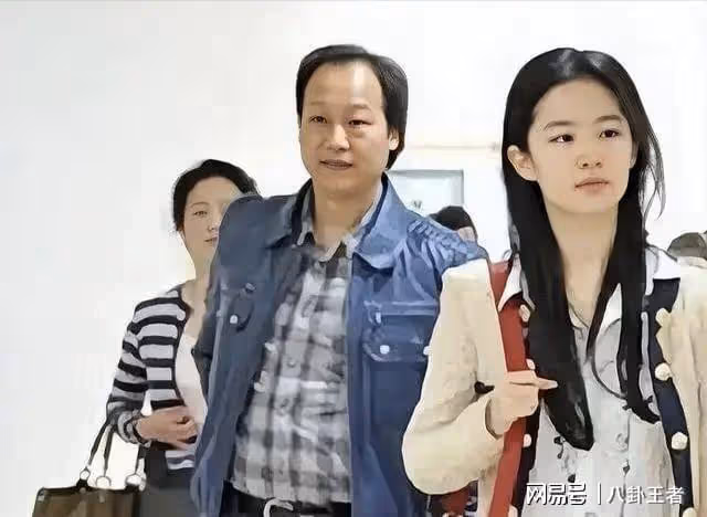 糾纏了20多年!劉亦菲新劇由陳金飛擔任監製,兩人關係再惹爭議