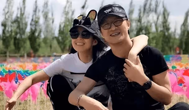 章子怡直言:最後悔不是與汪峰離婚,而是那個滿眼都是她的男人!