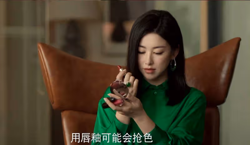 劉亦菲跟「女配們」同框對比:有些女演員真不怕被「艷壓」