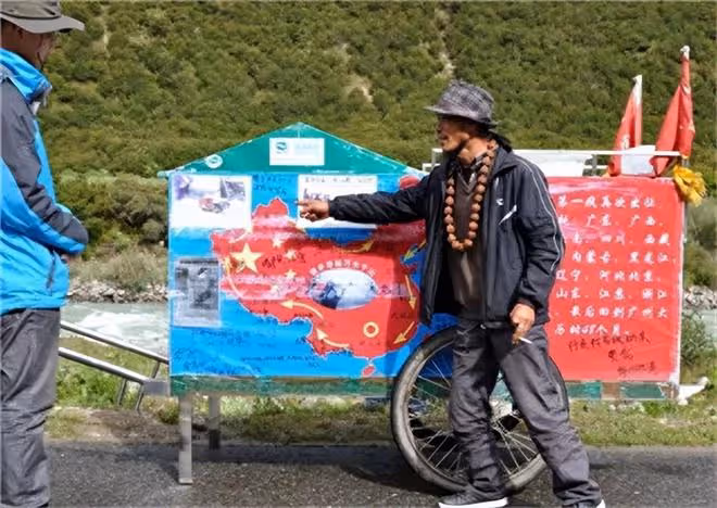 回顧寧波小伙,拉一破板車35年行走30萬公里,59歲走到黑河人沒了