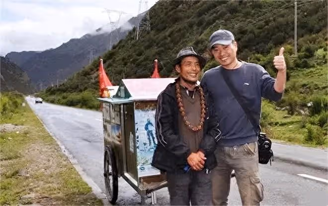 回顧寧波小伙,拉一破板車35年行走30萬公里,59歲走到黑河人沒了