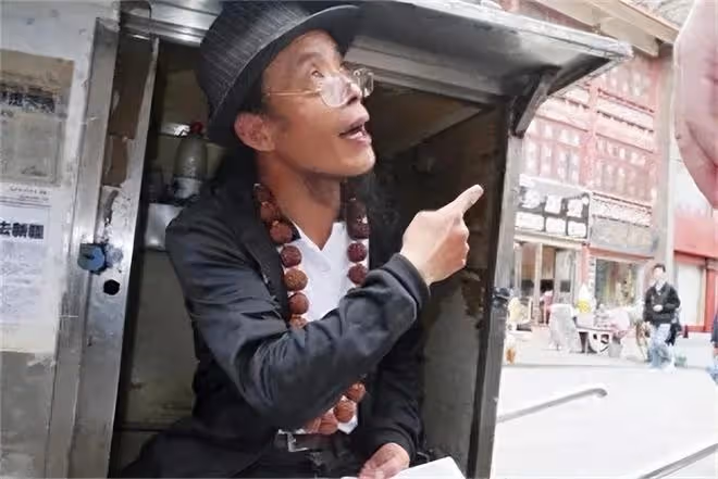 回顧寧波小伙,拉一破板車35年行走30萬公里,59歲走到黑河人沒了