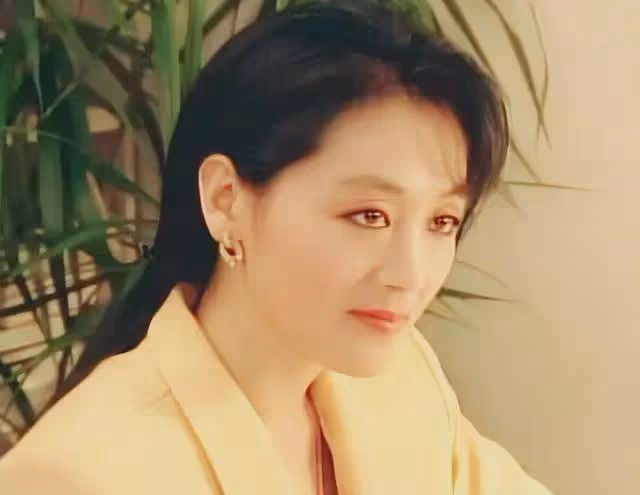 兒子智障,女兒不婚,被朋友騙光積蓄的王姬,如今怎麼樣了?