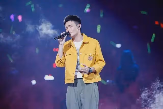 明星高考復讀故事:鞏俐湯唯考了三次,李榮浩考150分不服再戰