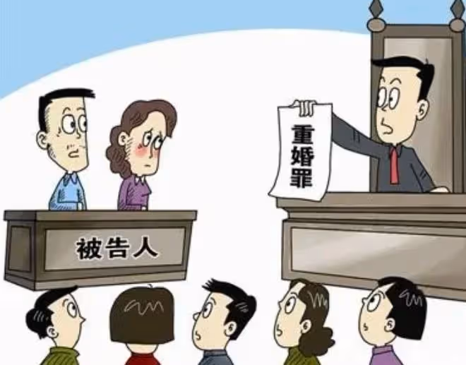 回顧:男子離婚驚現烏龍,妻子名下2名丈夫,另一名竟是自己表侄