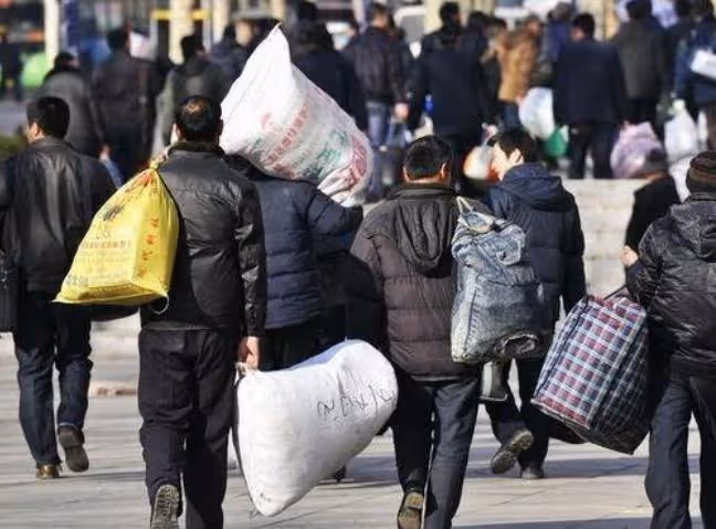 回顧:男子離婚驚現烏龍,妻子名下2名丈夫,另一名竟是自己表侄