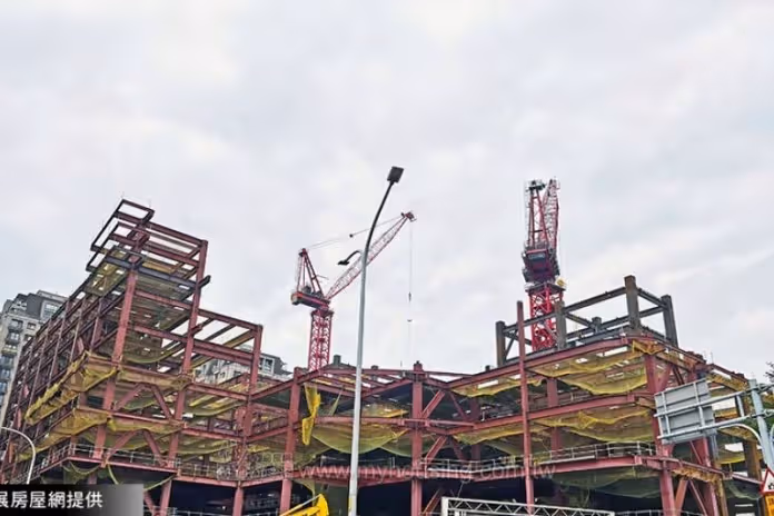 離婚後太傷心！阿姨忘記有買房「23年後才想起來」　直奔屋子「一打開門崩潰了」