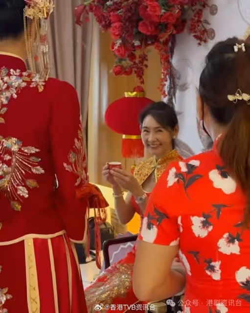 大馬女神三弟結婚榮升姑奶爆哭！林媽媽旗袍look搶盡新抱鏡