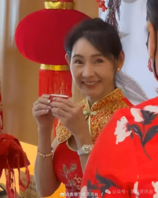 大馬女神三弟結婚榮升姑奶爆哭！林媽媽旗袍look搶盡新抱鏡