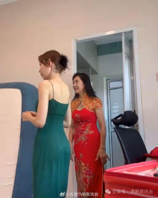 大馬女神三弟結婚榮升姑奶爆哭！林媽媽旗袍look搶盡新抱鏡