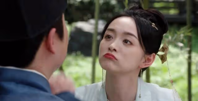 女演員長相多重要？同樣37歲，張雨綺跟何泓姍演一部劇，差距明顯