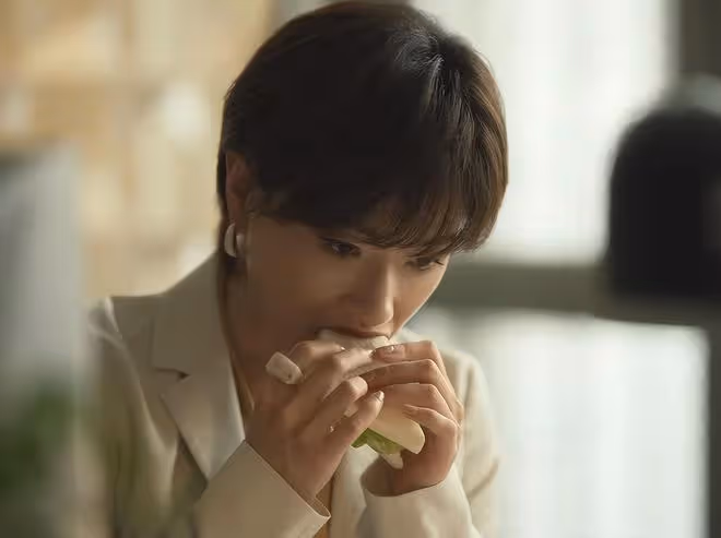 《玫瑰的故事》女星美貌前六排名:萬茜第四,朱珠第三,第一憑啥