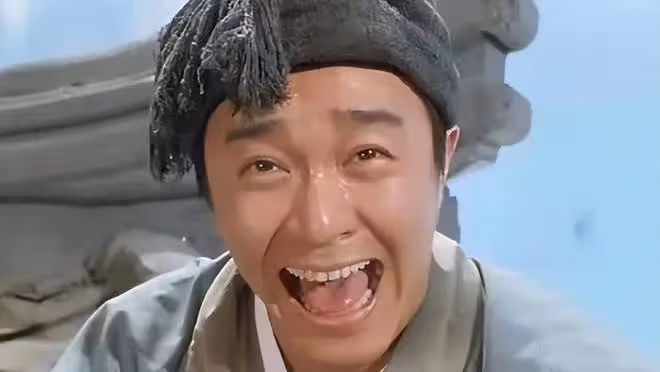 周星馳首部短劇上線，一小時破百萬，評論兩極分化，含星量太低？