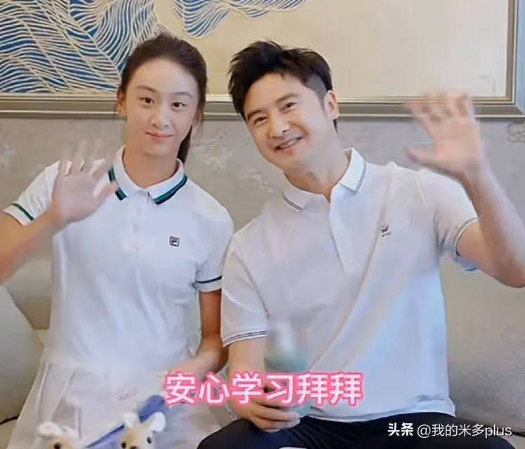 田亮陪女兒練網球,貼心為孩子洗頭吹頭髮,森碟五官氣質全像爸爸