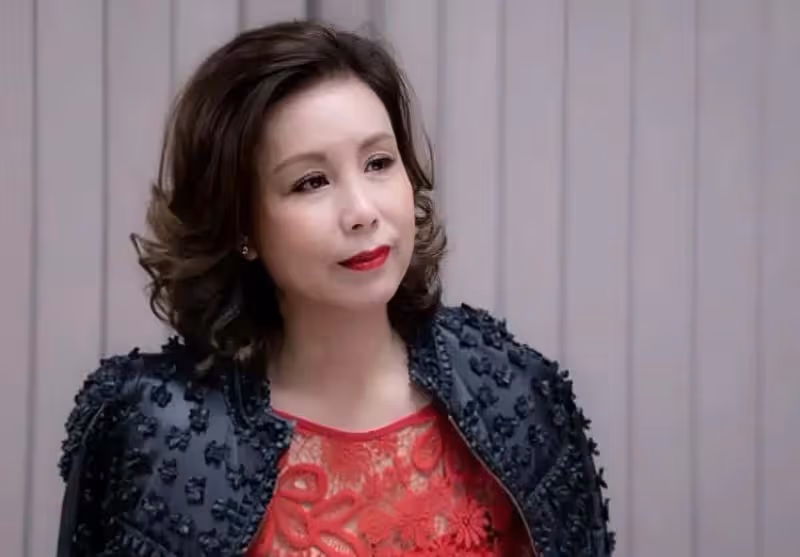 恭喜!香港知名女星文雪兒再度當外婆,小女兒曬照宣布二胎生子