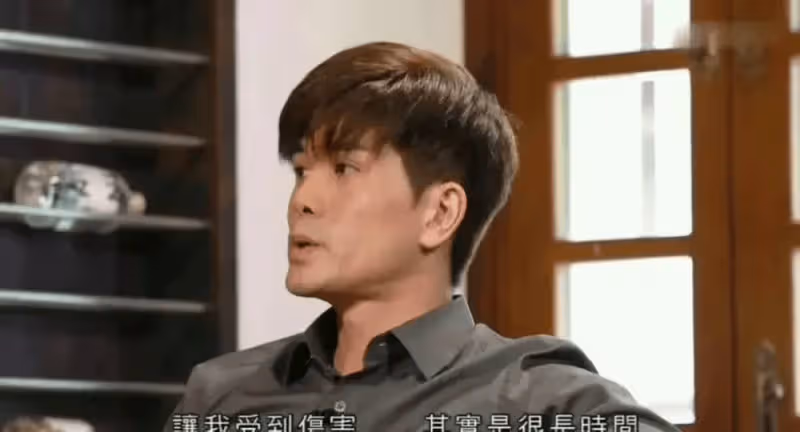 鍾嘉欣走寶,伍允龍熬出頭,擇偶標準接地氣獲網民盛讚,值得更紅