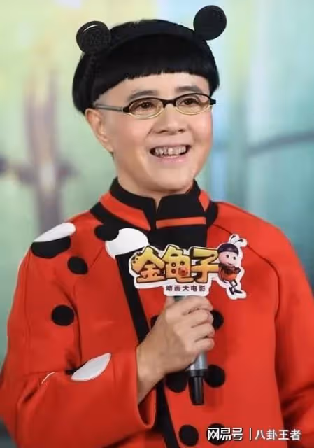 金龜子不配當媽?住8000萬豪宅,女兒13歲戀愛還裸婚,婚後租房住